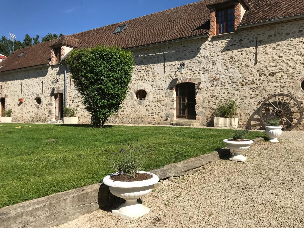 Gite De L'Homme Blanc Soizy-aux-Bois Экстерьер фото